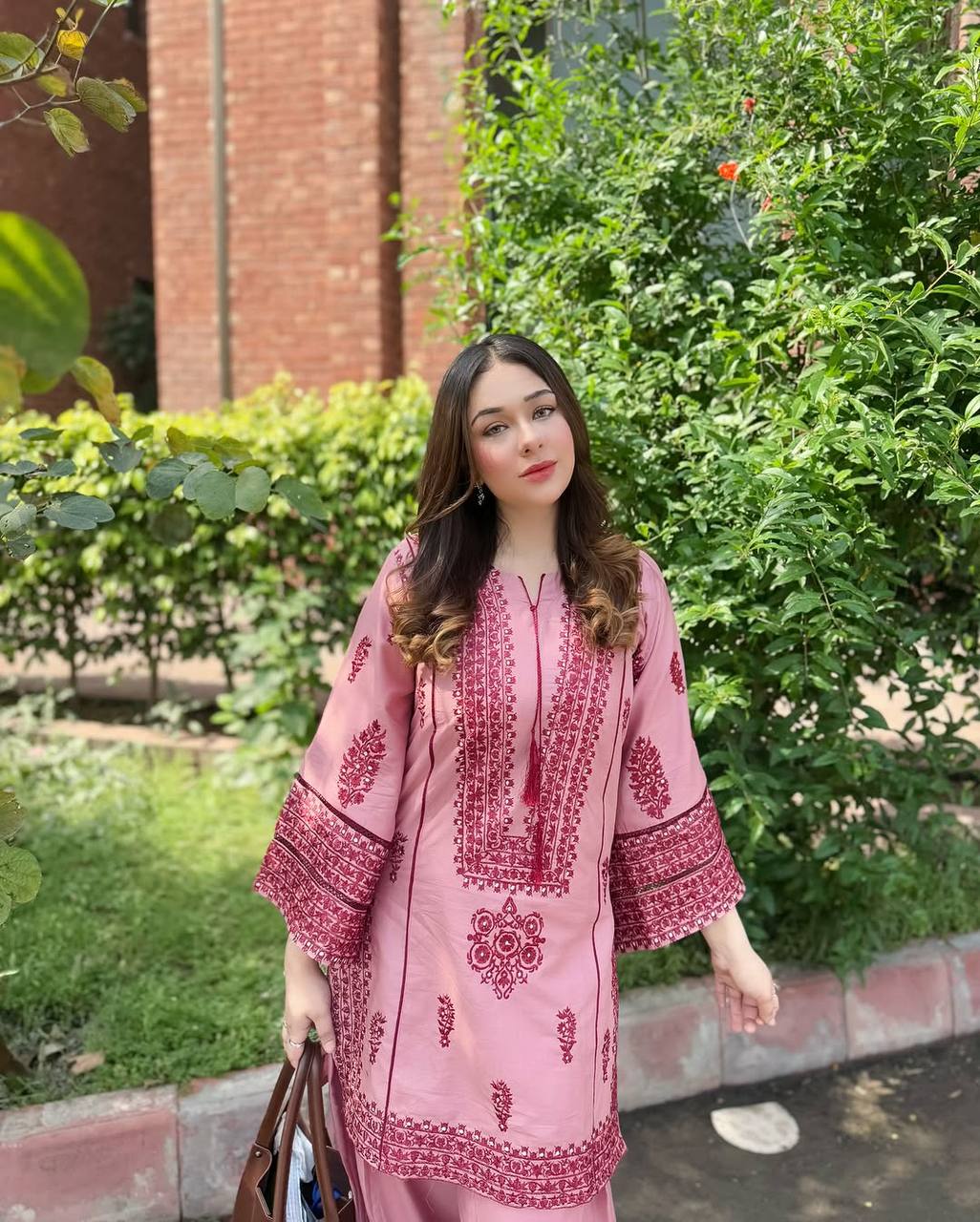 Jugnu: Real Mirror Magic Cotton Set
