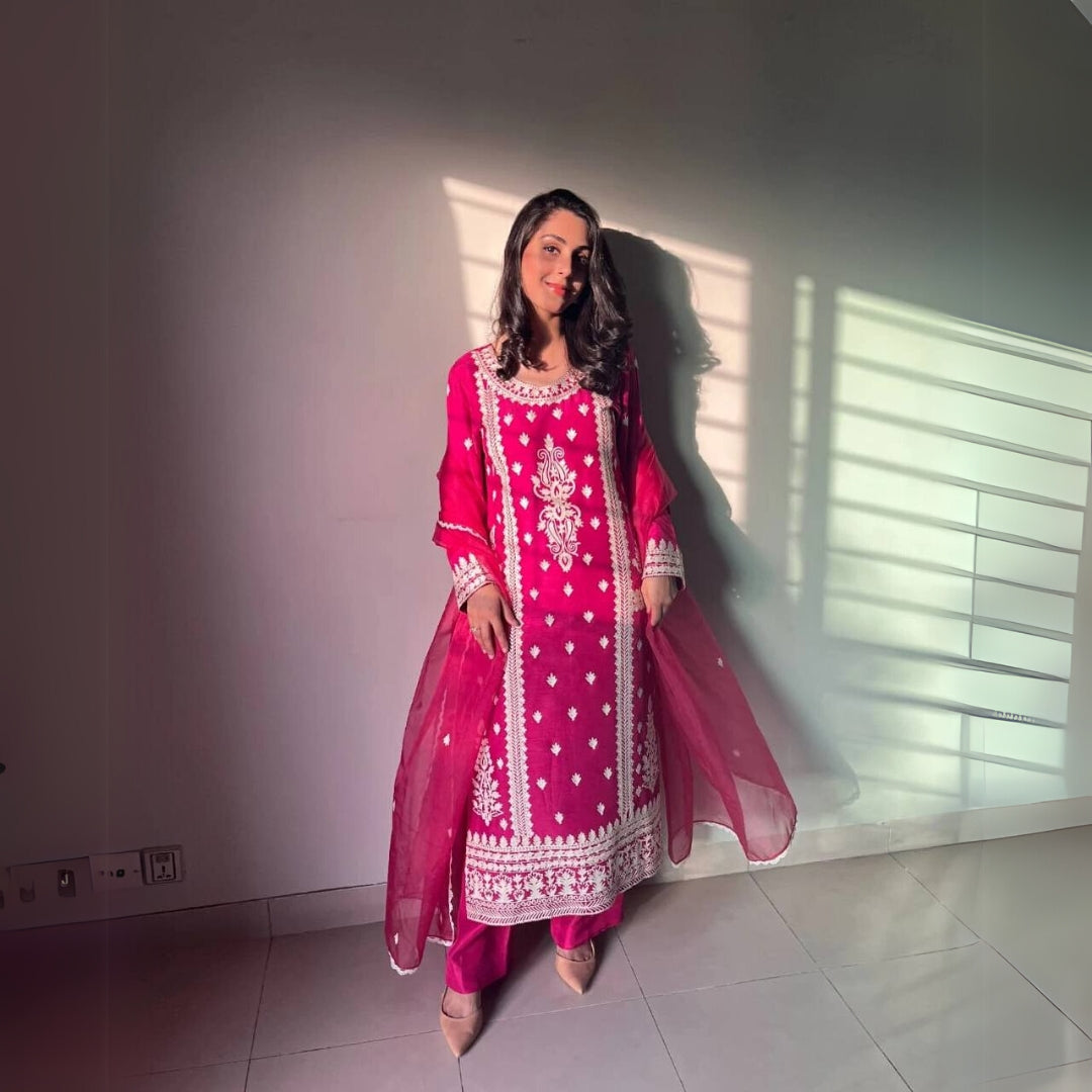 Elegant Threads 3-Piece Set