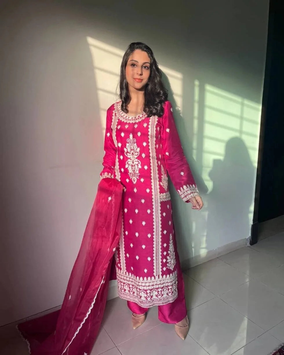 Elegant Threads 3-Piece Set