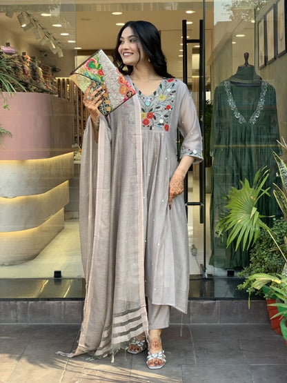 Greyish Embroidery Dress