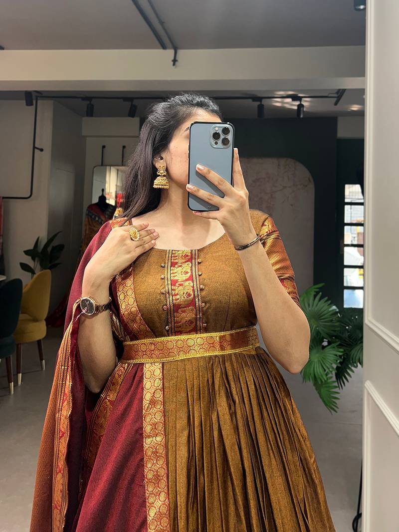 Cotton narayan pet with zari weaving work long gown