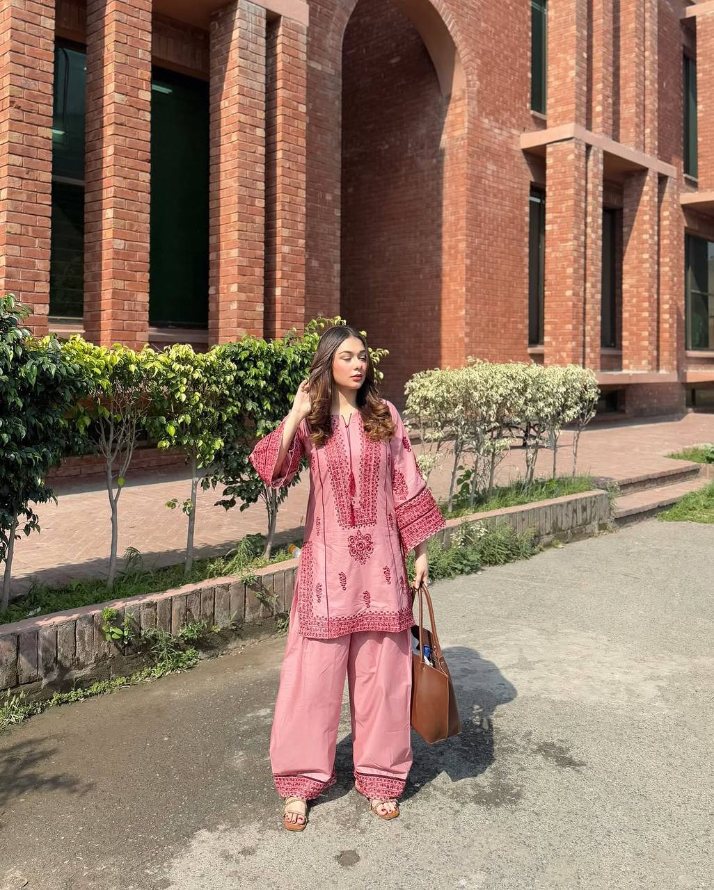 Jugnu: Real Mirror Magic Cotton Set