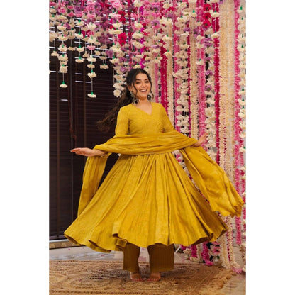 Bandhani Bliss
