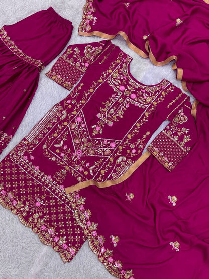 Chic Kurti Dupatta Trio