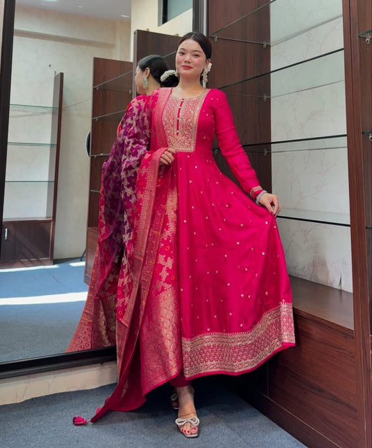 Anarkali Flared Kurti Pant Dupatta Set