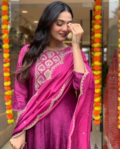 WOMEN EMBROIDERED PURPLE SUIT SET
