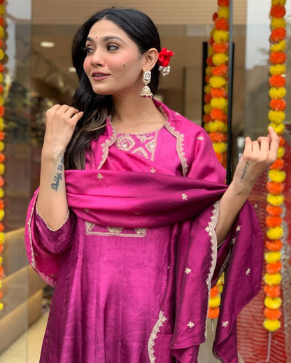 WOMEN EMBROIDERED PURPLE SUIT SET