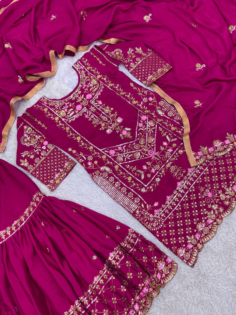 Chic Kurti Dupatta Trio
